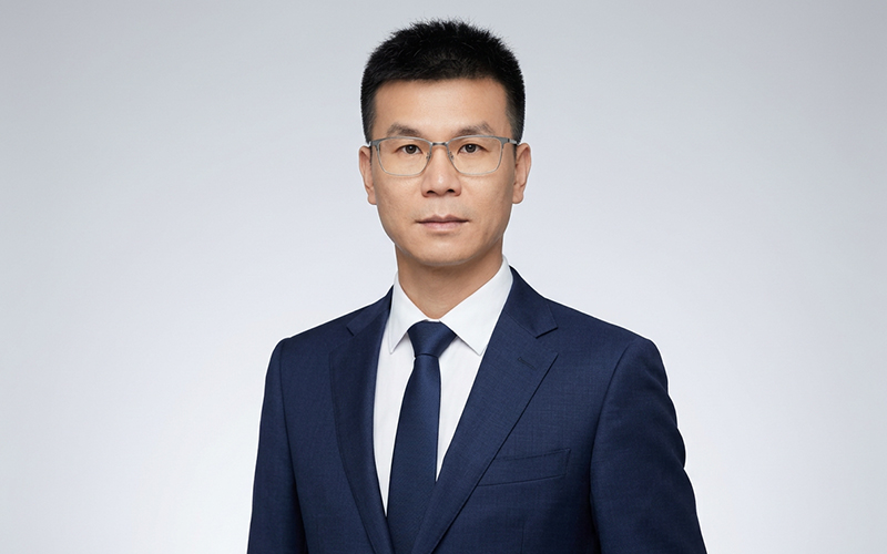 Mr. Lin — 프로덕션 디렉터